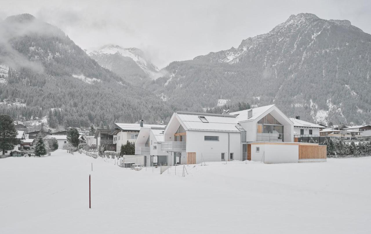 Urban Mountain Chalet With Lake View Maurach  Exterior foto